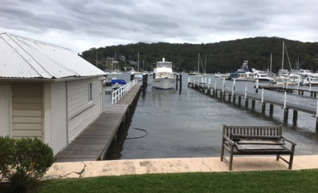 Booker Bay Waterfront – Ground floor modern apartment