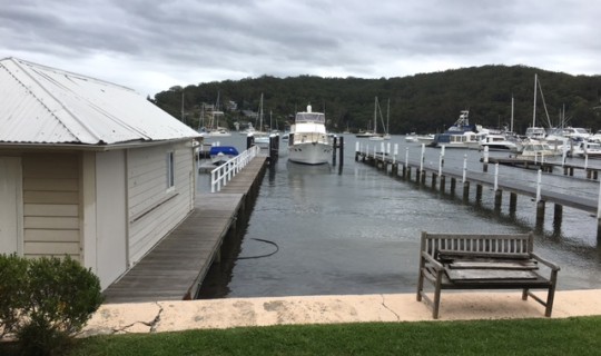 Booker Bay Waterfront – Ground floor modern apartment